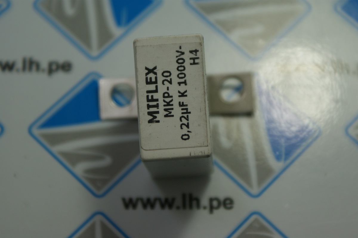 I10IA422K-B           Condensador de polipropileno 0.22uF, ±10%, 38x42.5x21mm